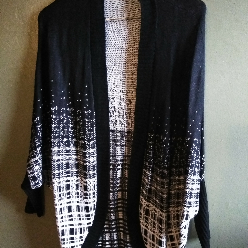 Sweaters - Picture 6 of 10